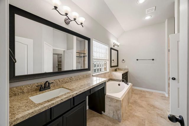 13811 Wickdale Garden Lane, Houston, TX 77044