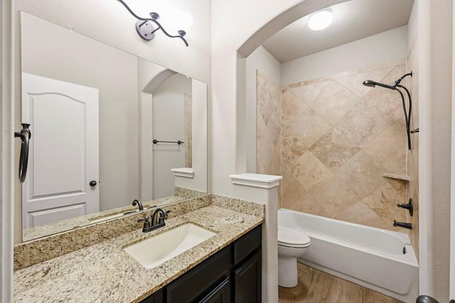 13811 Wickdale Garden Lane, Houston, TX 77044