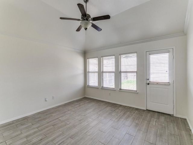 600 Pollyann Trail, Fort Worth, TX 76052