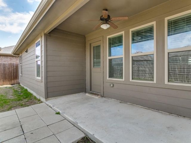 600 Pollyann Trail, Fort Worth, TX 76052