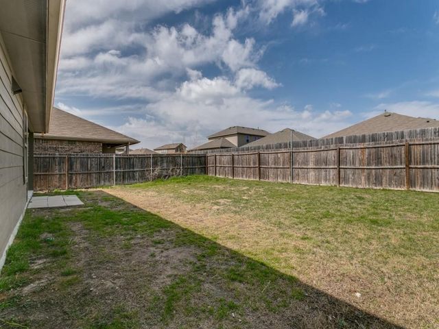 600 Pollyann Trail, Fort Worth, TX 76052