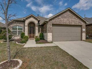 600 Pollyann Trail, Fort Worth, TX 76052