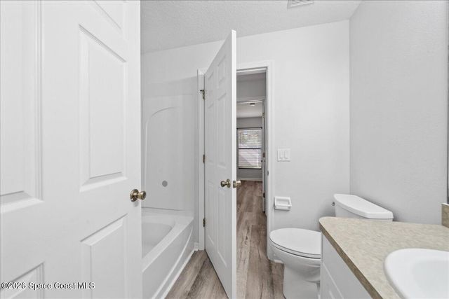 990 Luminary Circle 105, Melbourne, FL 32901