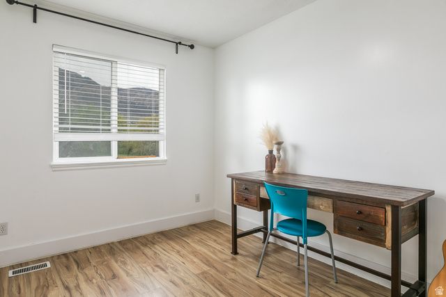134 W 2525 N, Harrisville, UT 84414