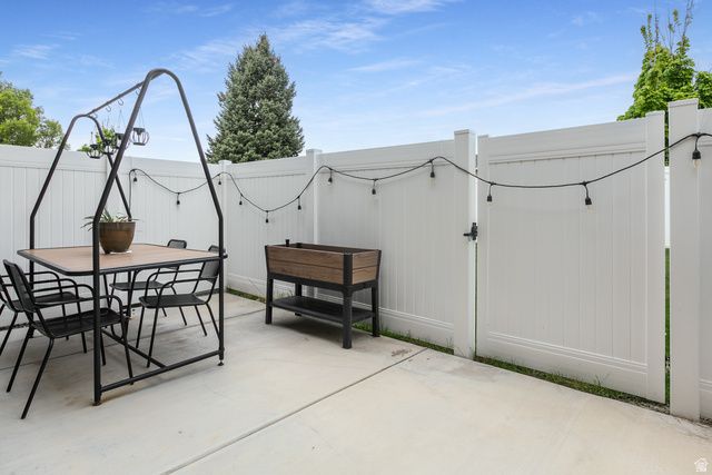 134 W 2525 N, Harrisville, UT 84414