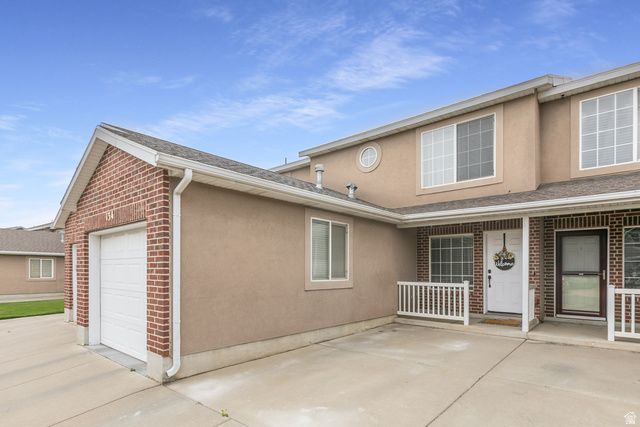134 W 2525 N, Harrisville, UT 84414