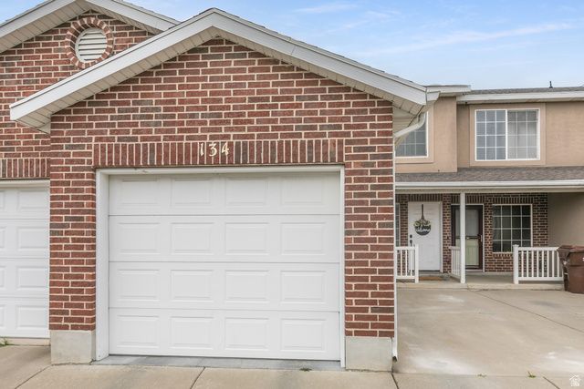 134 W 2525 N, Harrisville, UT 84414