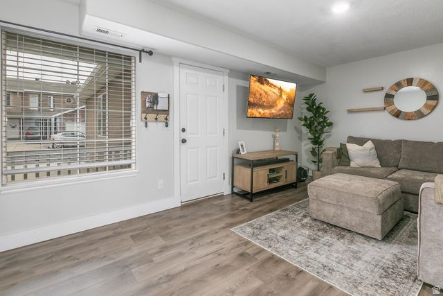 134 W 2525 N, Harrisville, UT 84414