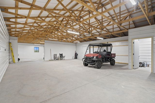 839 Old Wilderness Road, Reeds Spring, MO 65737