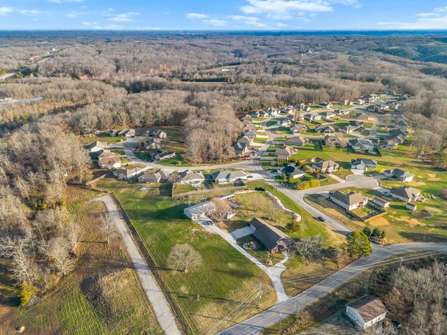 839 Old Wilderness Road, Reeds Spring, MO 65737