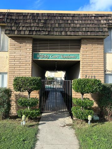 3109 N Thorne Avenue, Fresno, CA 93704