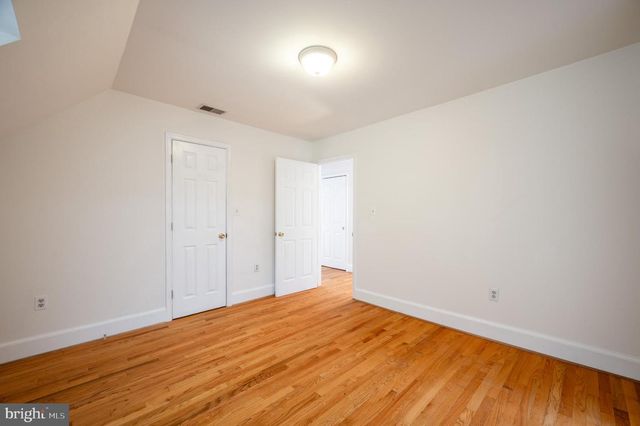 6329 NICHOLSON ST, Falls Church, VA 22044