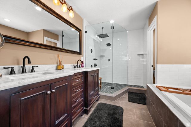 145 S KINGDON LN, North Salt Lake, UT 84054