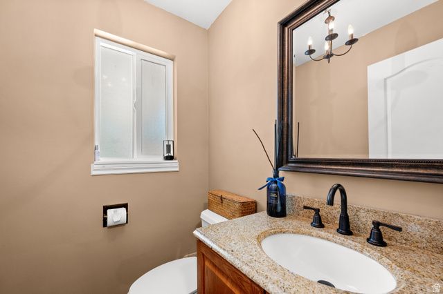 145 S KINGDON LN, North Salt Lake, UT 84054