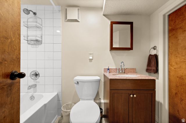 145 S KINGDON LN, North Salt Lake, UT 84054