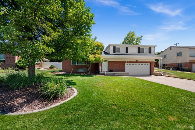 145 S KINGDON LN, North Salt Lake, UT 84054