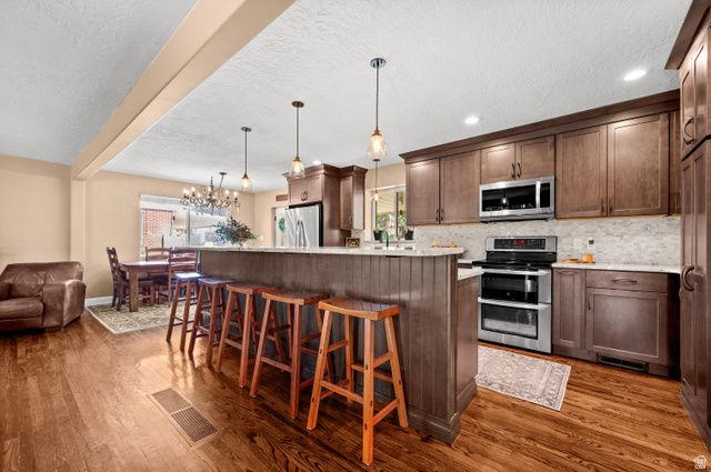 145 S KINGDON LN, North Salt Lake, UT 84054