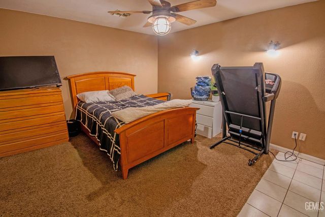 13400 Frenchglen Avenue, Bakersfield, CA 93314