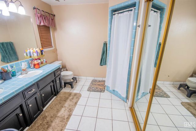 13400 Frenchglen Avenue, Bakersfield, CA 93314