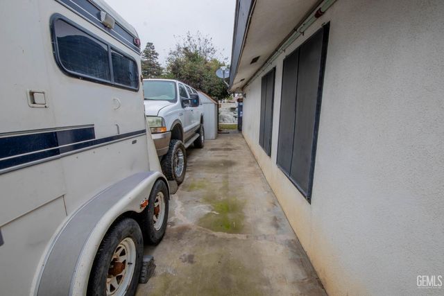 13400 Frenchglen Avenue, Bakersfield, CA 93314