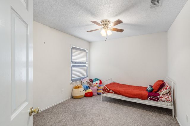 7025 Escondido Drive, Arlington, TX 76016