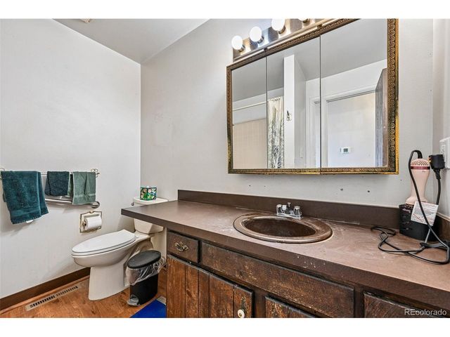 11781 Orleans Cir, Commerce City, CO 80022