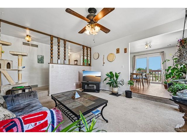 11781 Orleans Cir, Commerce City, CO 80022