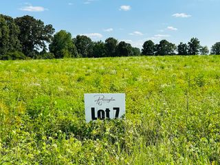 370 Dugout Road, Summertown, TN 38483