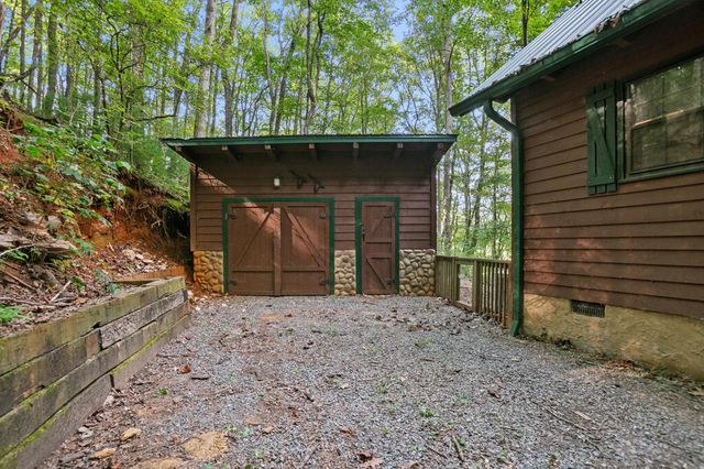 1274 Little Rock Creek Road, Ellijay, GA 30522