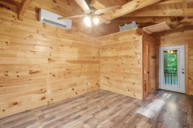 1274 Little Rock Creek Road, Ellijay, GA 30522