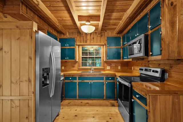 1274 Little Rock Creek Road, Ellijay, GA 30522