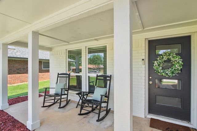 1328 Brazos Boulevard, Lewisville, TX 75077