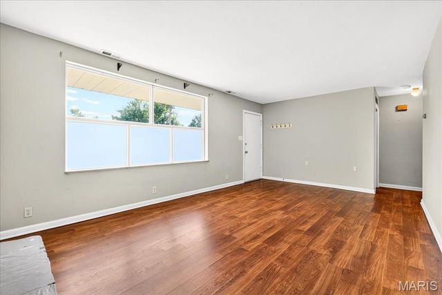 6916 Dale Avenue, St Louis, MO 63139