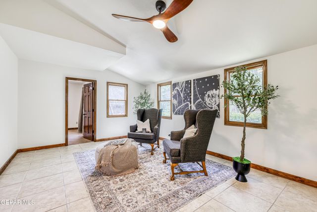 630 GARY Lane, El Paso, TX 79922