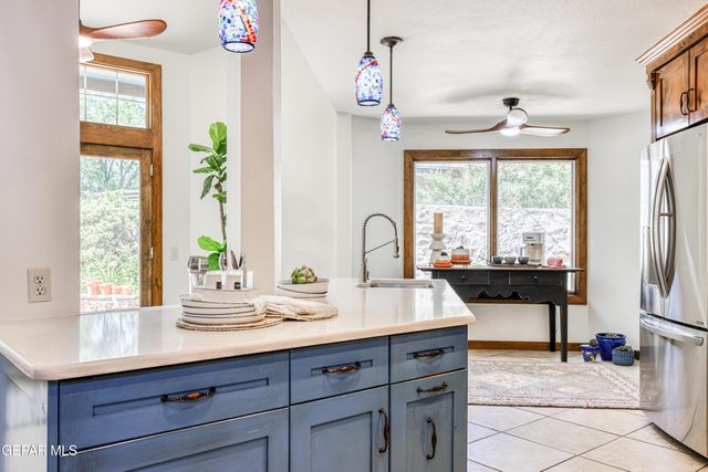 630 GARY Lane, El Paso, TX 79922