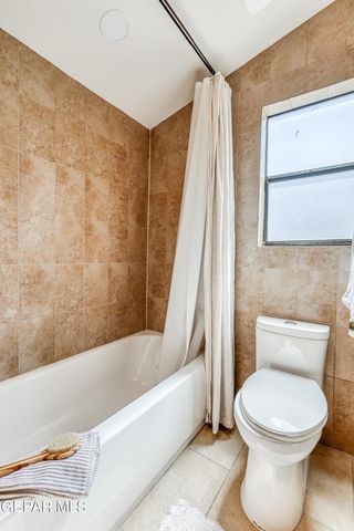 630 GARY Lane, El Paso, TX 79922