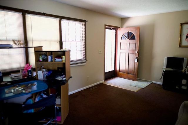 5701 E 100th Street, Kansas City, MO 64137