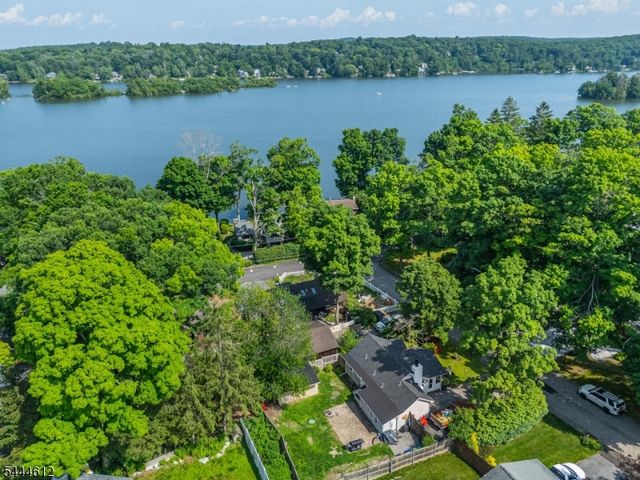 204 Keota Rd, Vernon Twp., NJ 07422