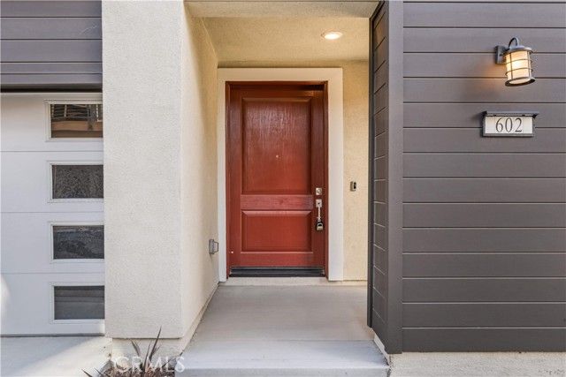 602 Catalonia, Lake Forest (el Toro), CA 92630