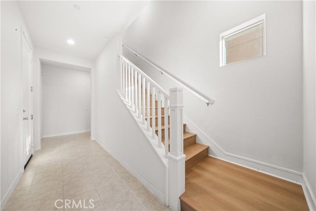 602 Catalonia, Lake Forest (el Toro), CA 92630