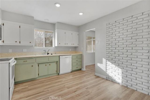 14866 Nokomis Road, Apple Valley, CA 92307