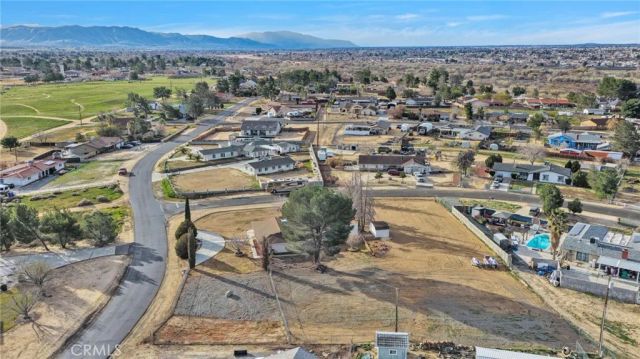 14866 Nokomis Road, Apple Valley, CA 92307