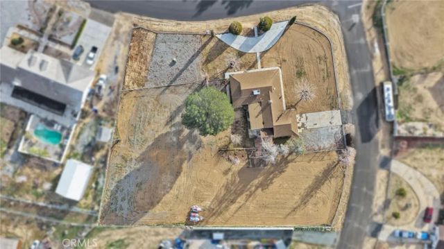 14866 Nokomis Road, Apple Valley, CA 92307