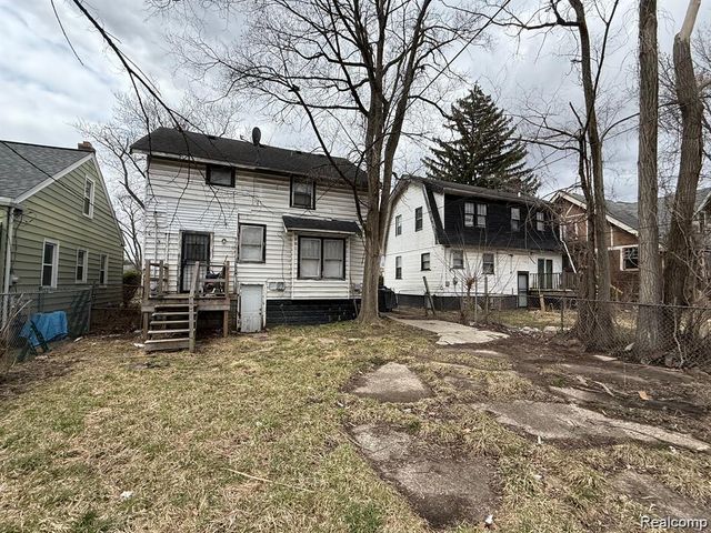 12780 Strathmoor Street, Detroit, MI 48227