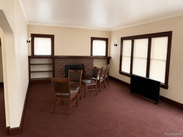 12780 Strathmoor Street, Detroit, MI 48227