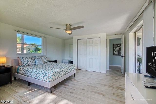 5135 Rutland CT, Cape Coral, FL 33904