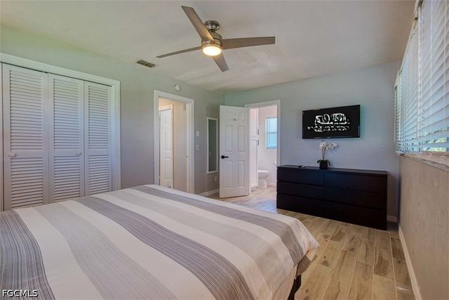 5135 Rutland CT, Cape Coral, FL 33904