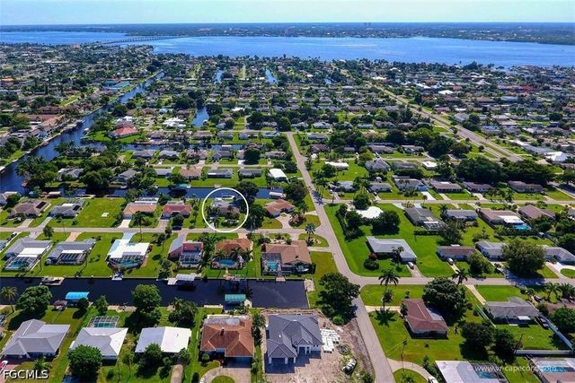 5135 Rutland CT, Cape Coral, FL 33904
