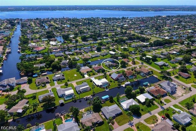 5135 Rutland CT, Cape Coral, FL 33904