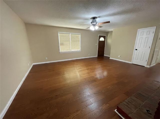 31 Williamsburg Drive NW, Rome, GA 30165